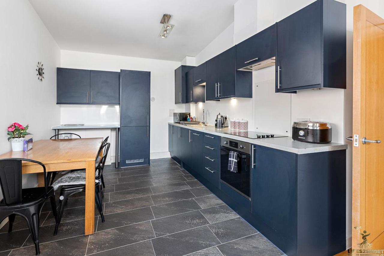 Smythen St, 2 Bed Apartment With Balcony Exeter Ngoại thất bức ảnh